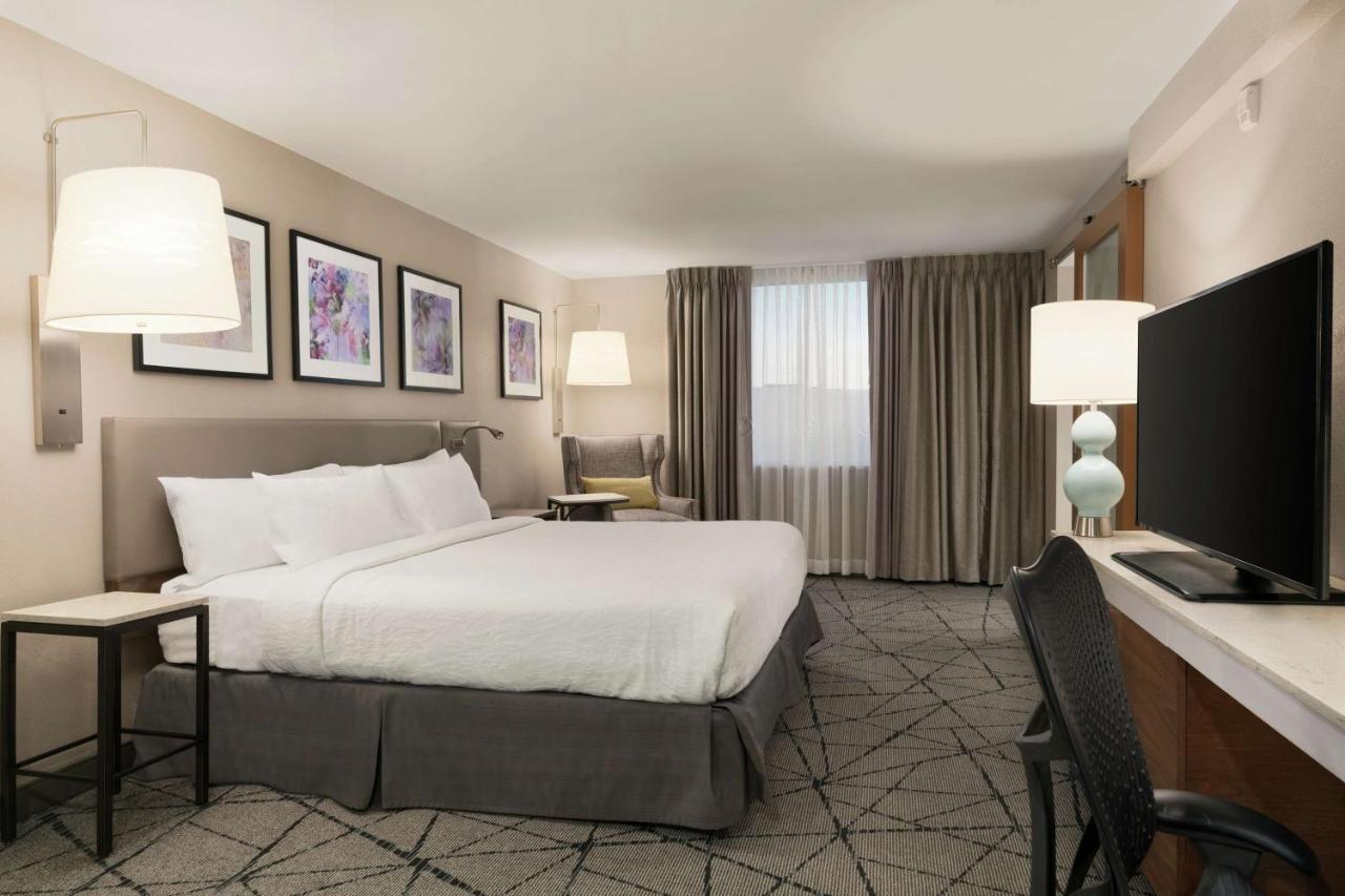 Hilton Garden Inn Springfield Dış mekan fotoğraf