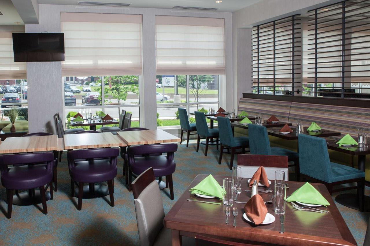 Hilton Garden Inn Springfield Dış mekan fotoğraf