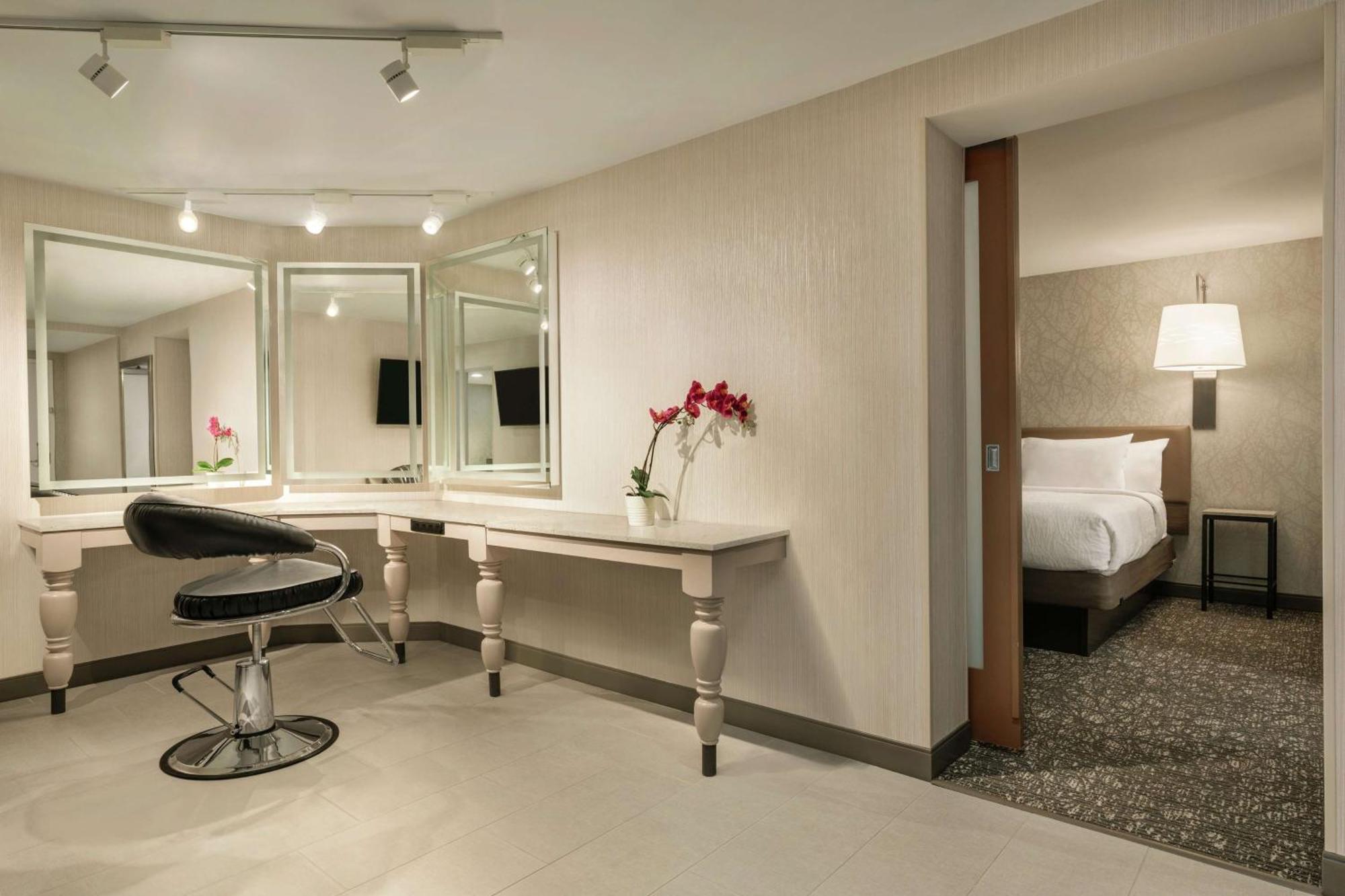 Hilton Garden Inn Springfield Dış mekan fotoğraf
